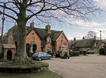 The Talbot And Hotel 2*