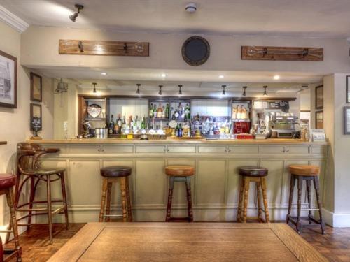 The Talbot And 2* Iwerne Minster