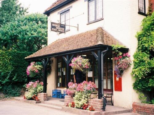 The Talbot And Hotel Iwerne Minster